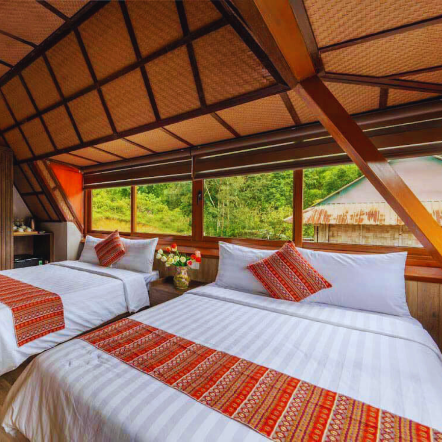 Hue Crown A Lưới sử dụng 100% cót ép nhân tạo cho trần nhà nghỉ dưỡng 2 Nội thất phòng nghỉ hiện đại trong khu nhà lợp mái cót ép nhân tạo.