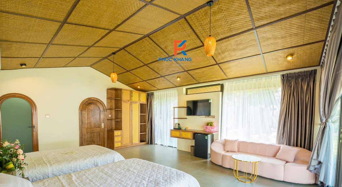 Apple House & Coffee – Không Gian Độc Đáo Với Trần Cót Nhân Tạo Đẳng Cấp 2025 5 Không gian bên trong khi sử dụng trần cót nhân tạo