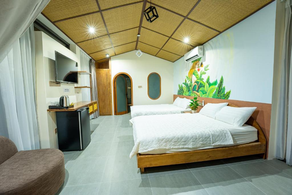 Apple House & Coffee – Không Gian Độc Đáo Với Trần Cót Nhân Tạo Đẳng Cấp 2025 14 Không gian bên trong sử dụng trần cót nhân tạo