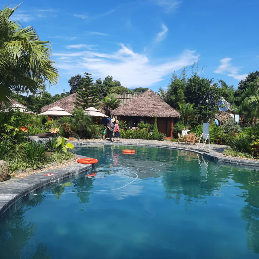 Rơm Nhân Tạo Tại Khánh Hòa – Giải Pháp Trang Trí Và Chống Nóng Hiệu Quả Cho Mọi Công Trình 2025 6 Thiet ke chua co ten 2025 05 26T095837.625