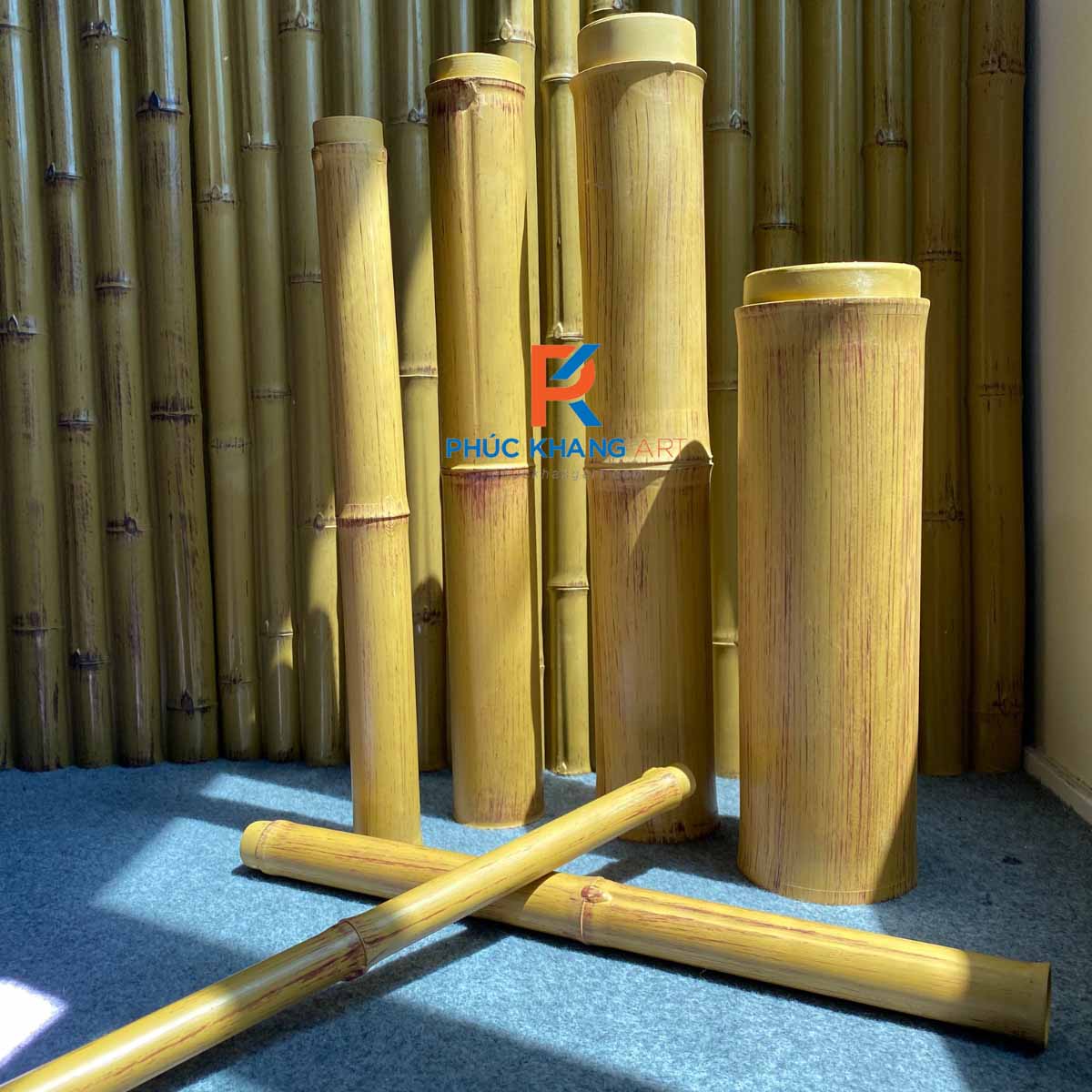 5 Lợi Ích Vượt Trội Của Tre Nhựa So Với Tre Tự Nhiên 3 Ống tre nhựa trang trí giả tre thật