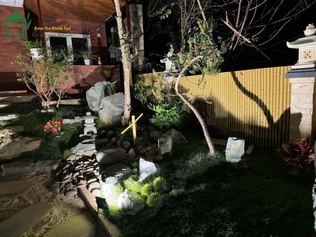 7 Gợi Ý Chọn Tre Nhân Tạo Phù Hợp Từng Không Gian Sử Dụng – Bảng Giá Chi Tiết 11 Ảnh thực tế khách sử dụng tấm tre nhân tạo ốp rào - Lâm Đồng