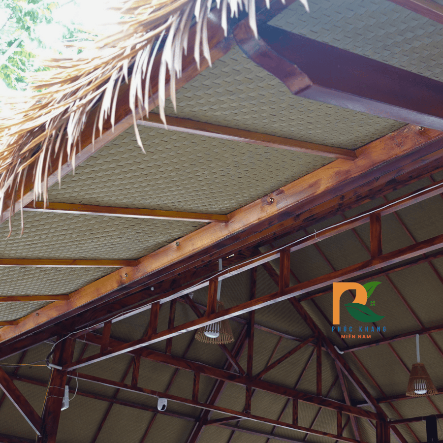 Trần Cót Ép Tại Vạn Phúc – Giải Pháp Trang Trí Mộc Mạc Cho Quán Nhậu Hồ Sen Thủ Đức 2025 6 Cot ep nhan tao tai van phuc thu duc 4