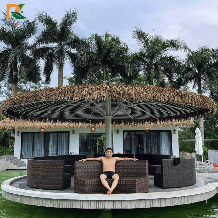Rơm Nhân Tạo Hồ Chí Minh – Giải Pháp Trang Trí Thẩm Mỹ, Bền Đẹp Cho Công Trình Hiện Đại 2025 4 Rơm nhân tạo được ứng dụng phổ biến cho chòi nghỉ, nhà lá, bungalow