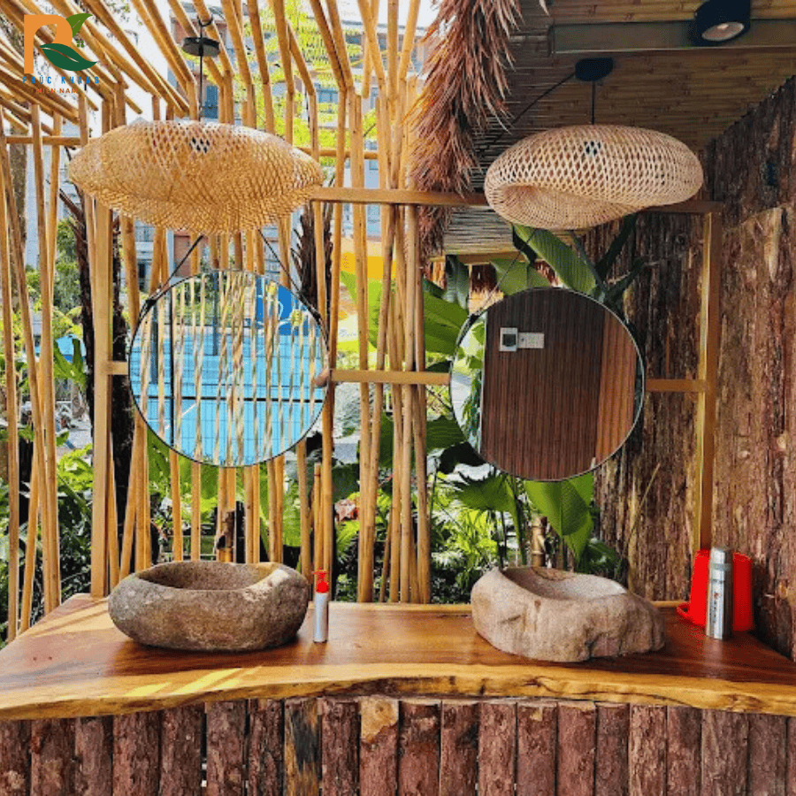 Rơm Nhân Tạo Hồ Chí Minh – Giải Pháp Trang Trí Thẩm Mỹ, Bền Đẹp Cho Công Trình Hiện Đại 2025 5 Rơm nhựa được trang trí tại Hồ Chí Minh