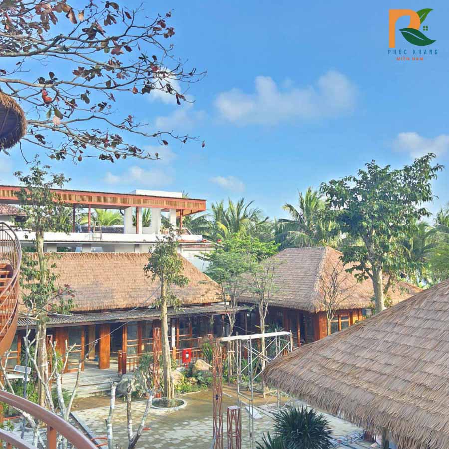 Rơm Nhân Tạo Hội An – Công Trình Thực Tế Lợp Mái Nhà Hàng 2025 1 Nhà hàng Hội An