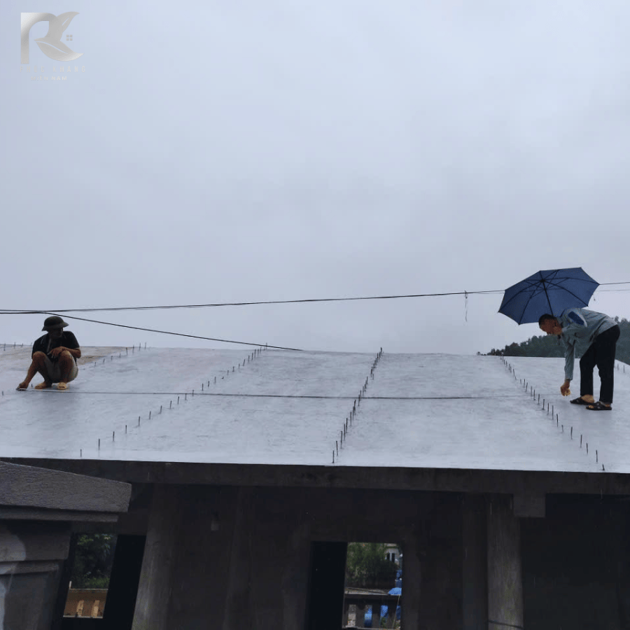 Rơm Nhân Tạo Tại Lai Châu – Giải Pháp Lợp Mái Bền Đẹp, Phù Hợp Khí Hậu Tây Bắc 2025 6 Đơn vị thi công rơm nhân tạo uy tín tại Lai Châu, giá cạnh tranh, mẫu mã đa dạng.