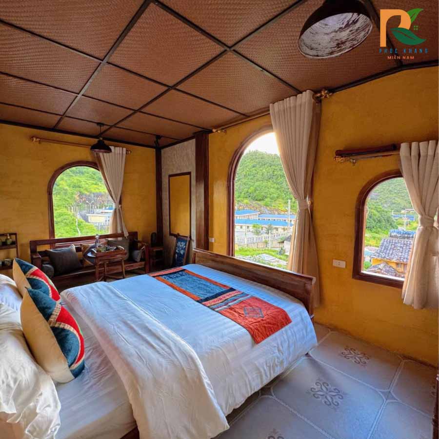 Cót Ép Nhân Tạo Tại Hà Giang – Công Trình Thực Tế Tại Khói Homestay & Restaurant 2025 6 Công trình cót ép nhân tạo tại Hà Giang, Khói Homestay Restaurant